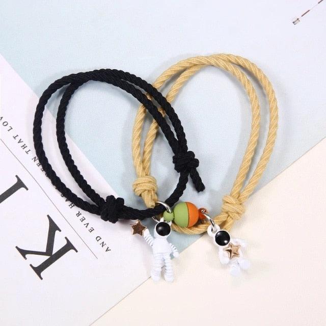 New Magnet Couple Bracelet Star Astronaut Paired Bracelet Attractive Fashion Star Magnetic Bracelets For Couples Jewelry Gifts Set For Couple Bestfriend Girlfriend Boyfriend Women Men