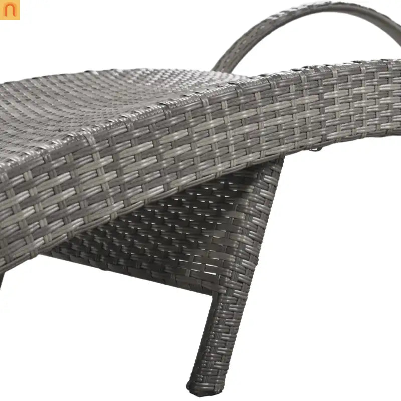 Chaise Lounge Wicker Steel Gray Wave Design Pull-Out Table 5 Position Set 2