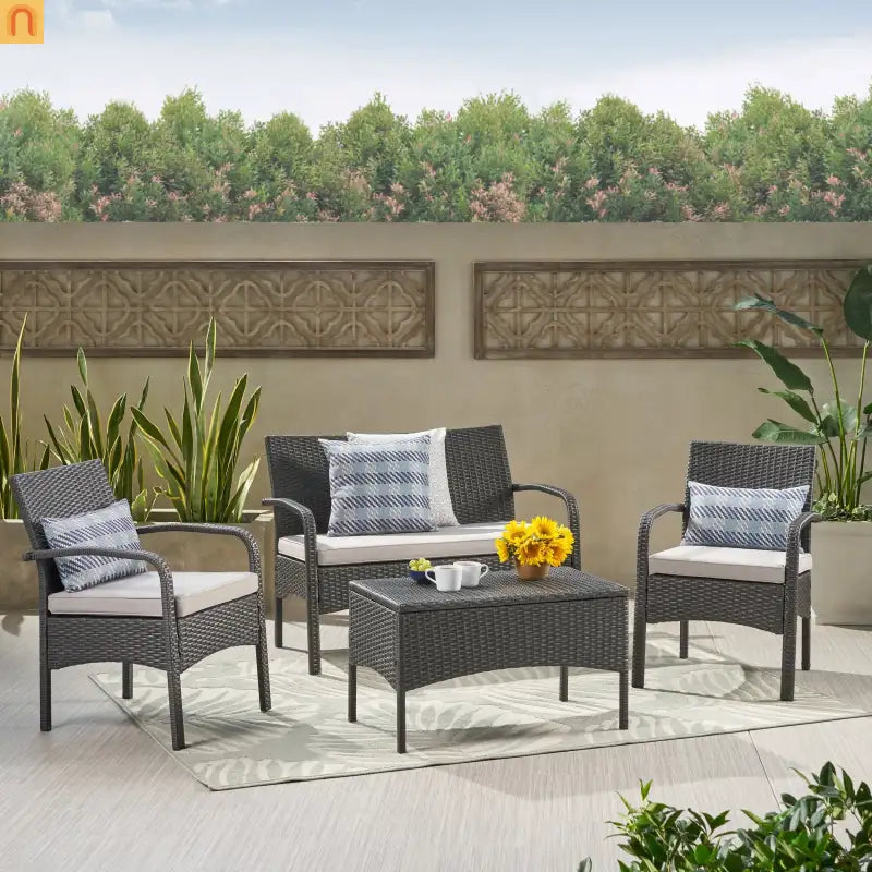Outdoor Chat Set PE Rattan Gray 4-Piece Waterproof Cushions