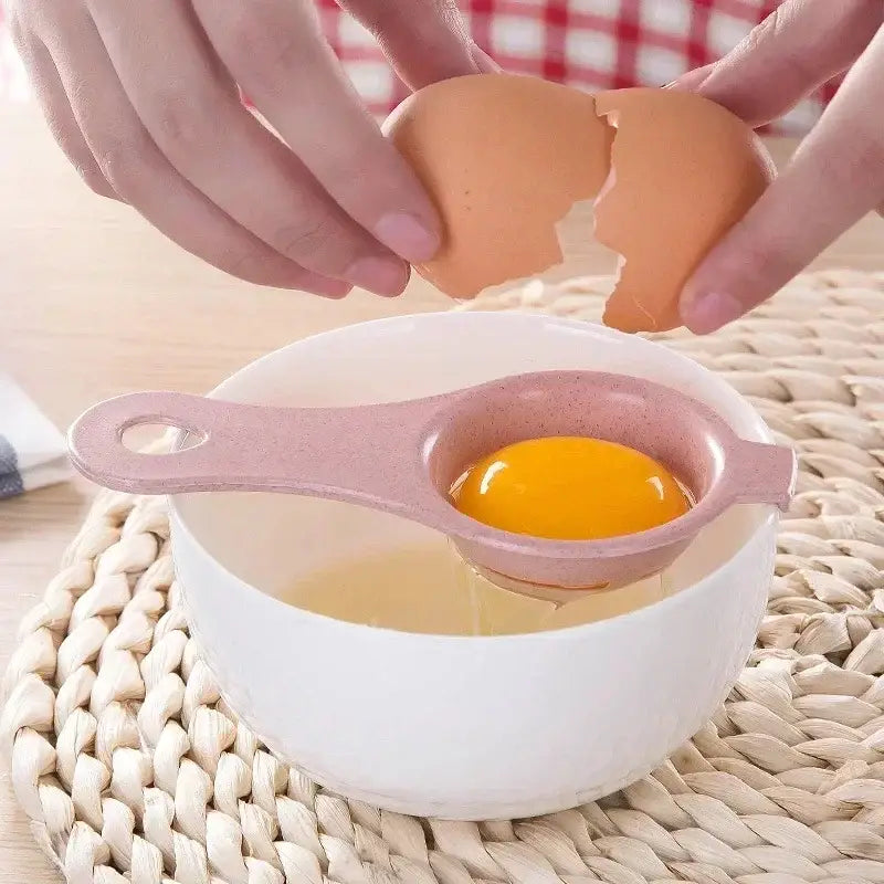 Pastel star perforated egg white separator kitchen utensil