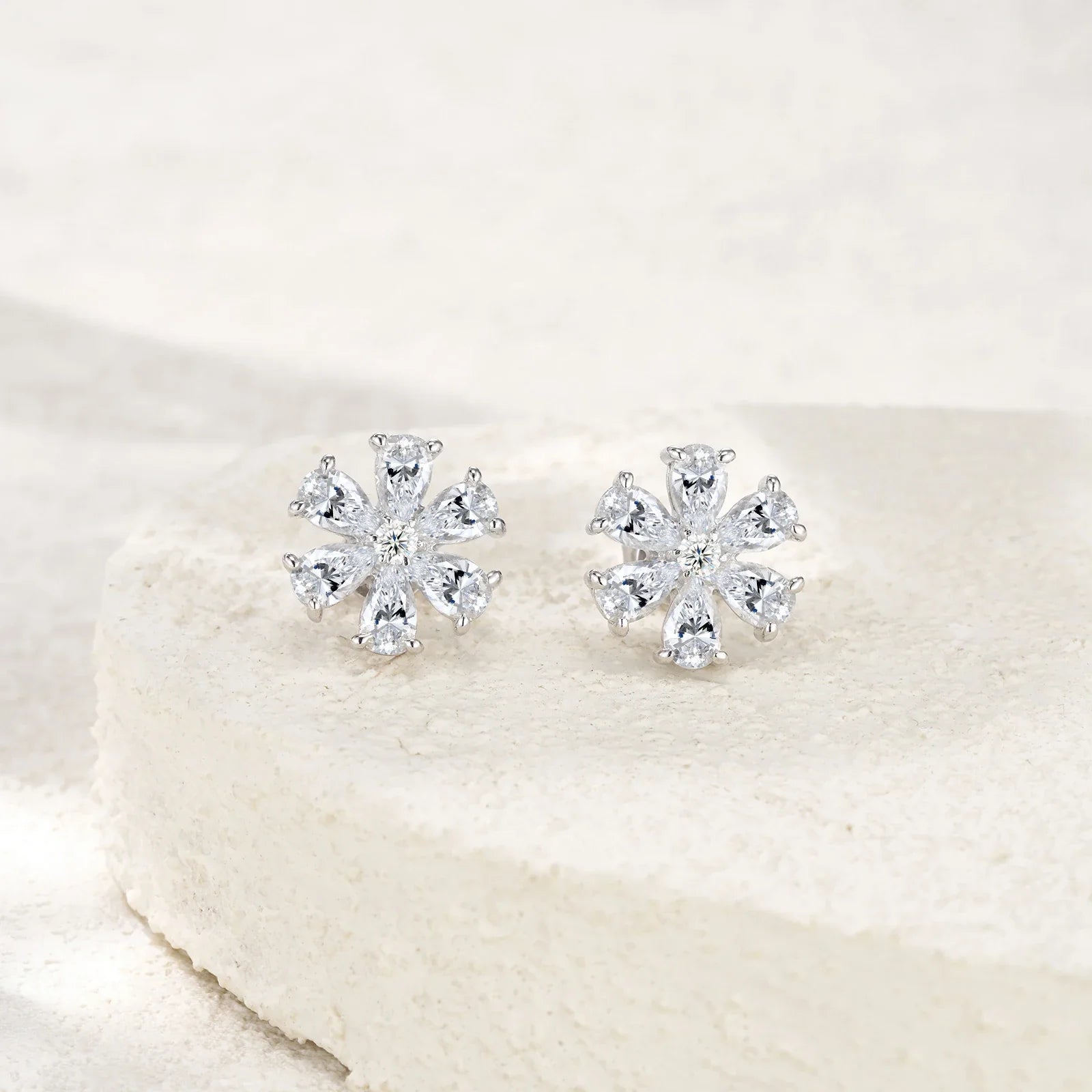 Pear Cut Cluster Moissanite Stud Earrings 3x5mm S925 Silver 18K Gold Plated