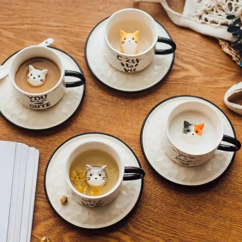 Playful white & black cat claw ceramic cup kitchen mug with figurine