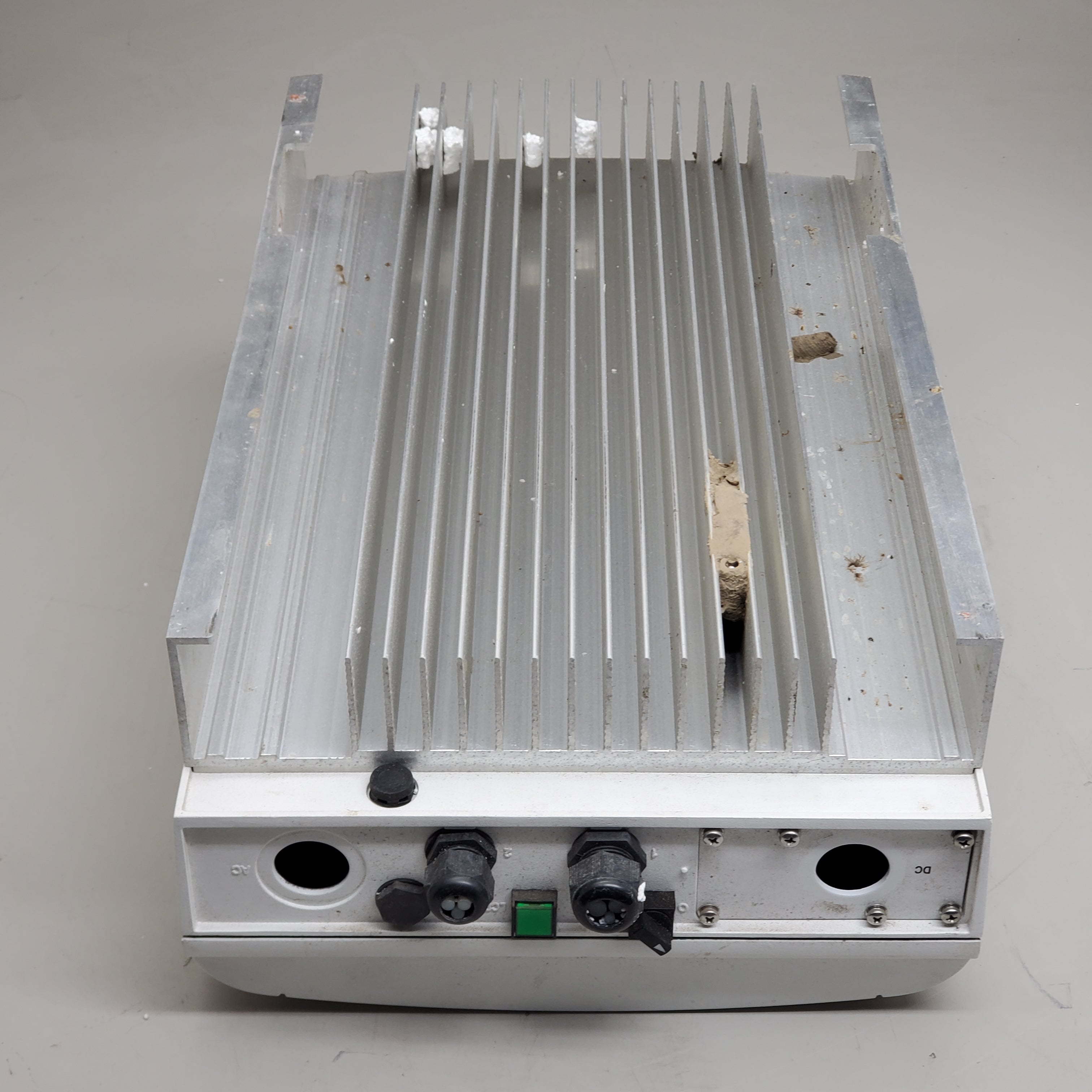 SOLAREDGE Photovoltaic System Dc Disconnect  270-500vdc SE5000A-US001NNU2 (For Parts)