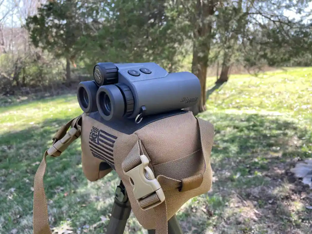 Sig Canyon Rangefinding Binocular | Ranges Up to 3,000 yards w/ MRAD & MOA Calculation