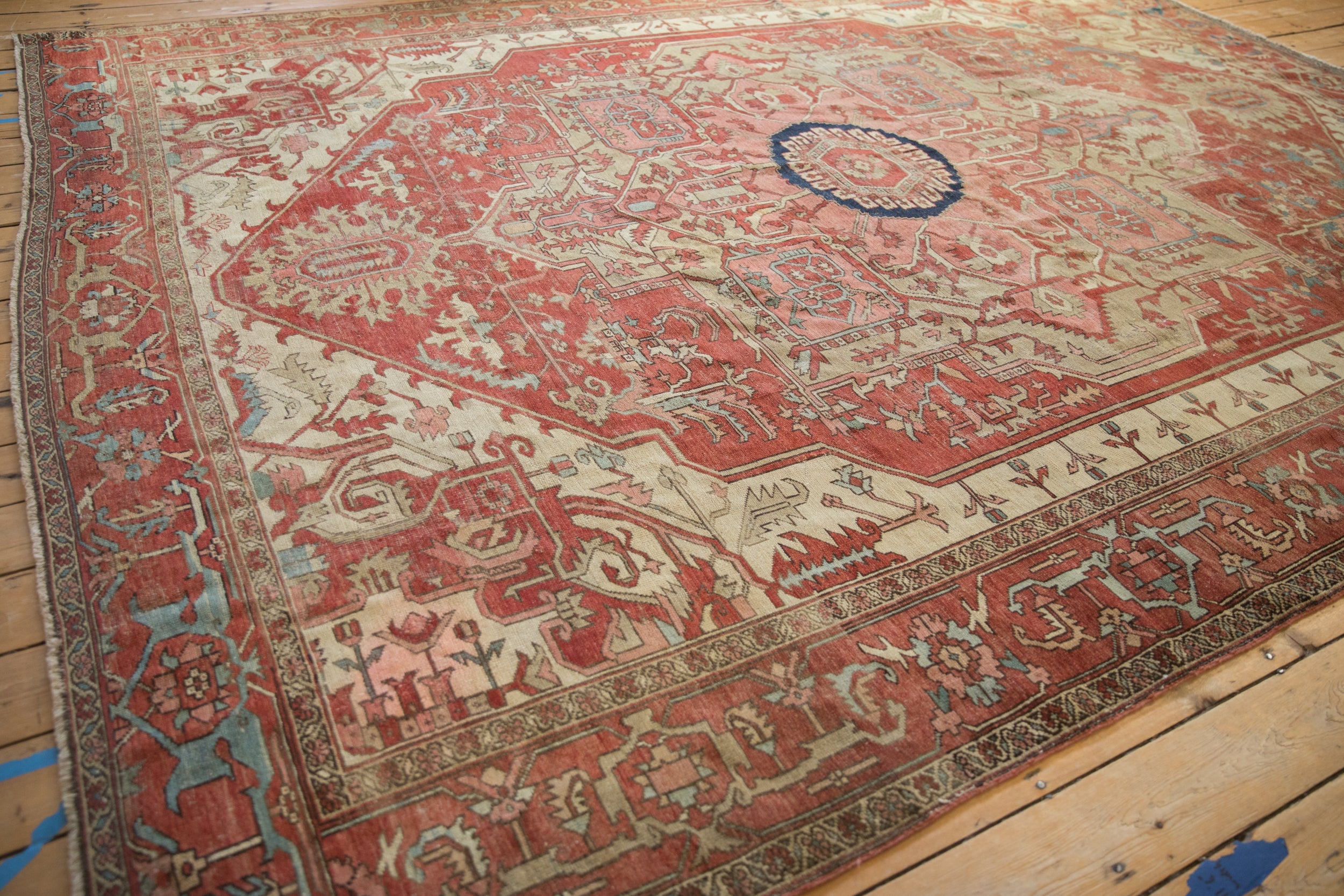 9x12 Antique Serapi Carpet