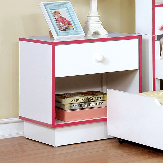 Bobbi - Night Stand