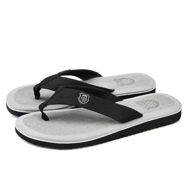 Summer Casual Bright Color Men Outdoor Flip Flops High Quality Beach Sandals Anti-Slip Cool Slippers For Men Indoor Flip Flops For Men