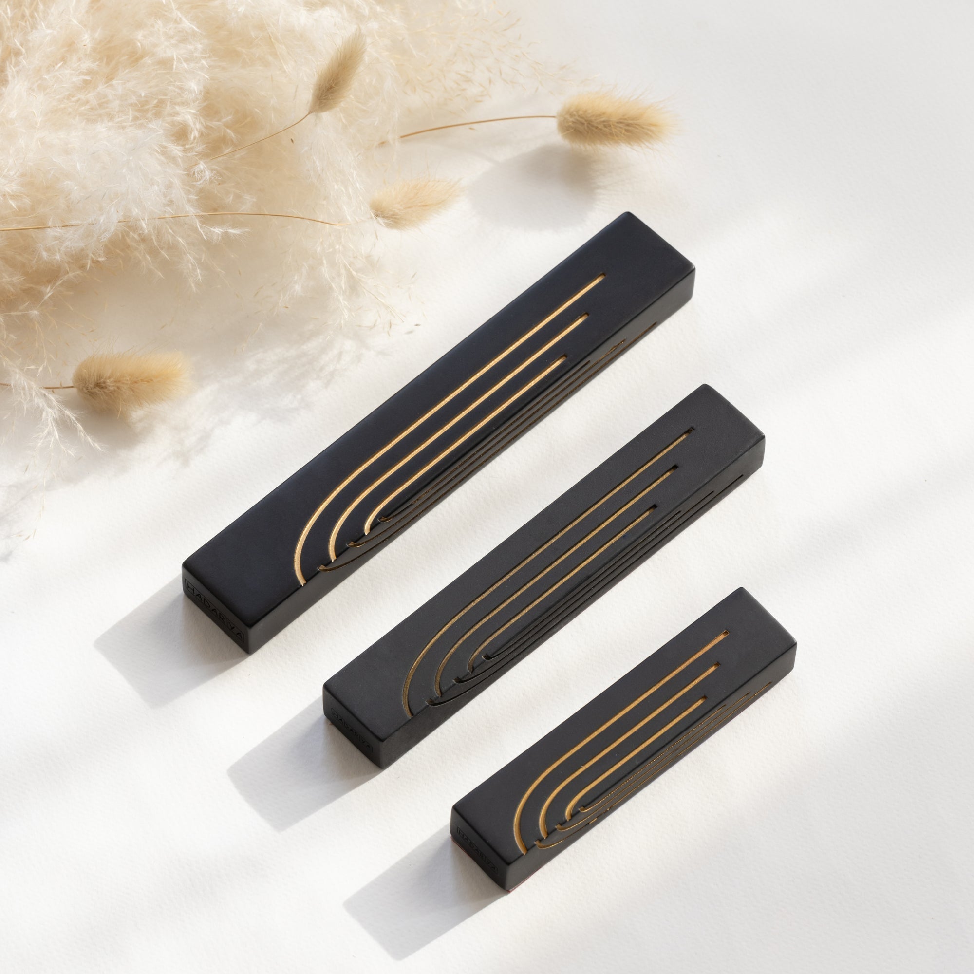 Luxury Concrete Mezuzah with Elegant Gold Engraving – Glam Series